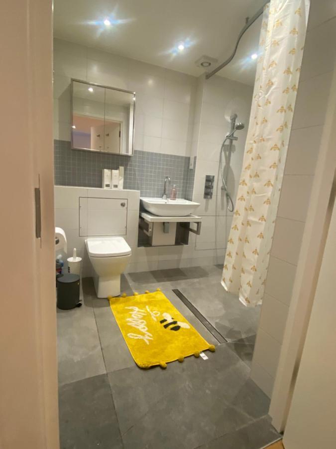 Chic 3 Bedroom Flat With Private Terrace In Holloway Near Finsbury Park London Eksteriør bilde