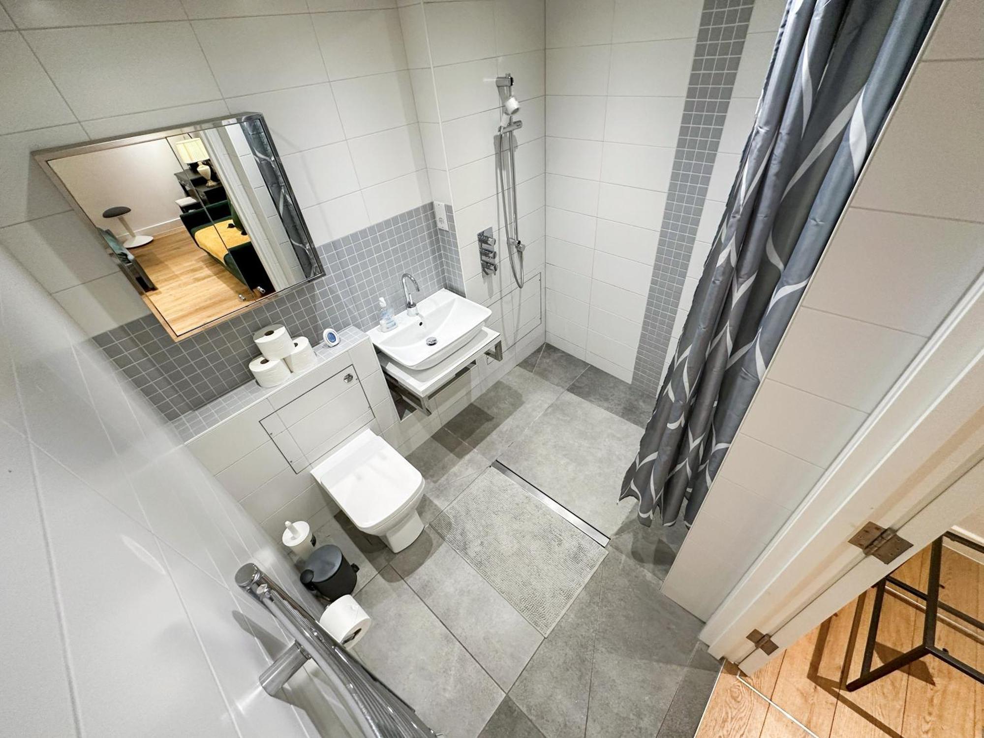 Chic 3 Bedroom Flat With Private Terrace In Holloway Near Finsbury Park London Eksteriør bilde