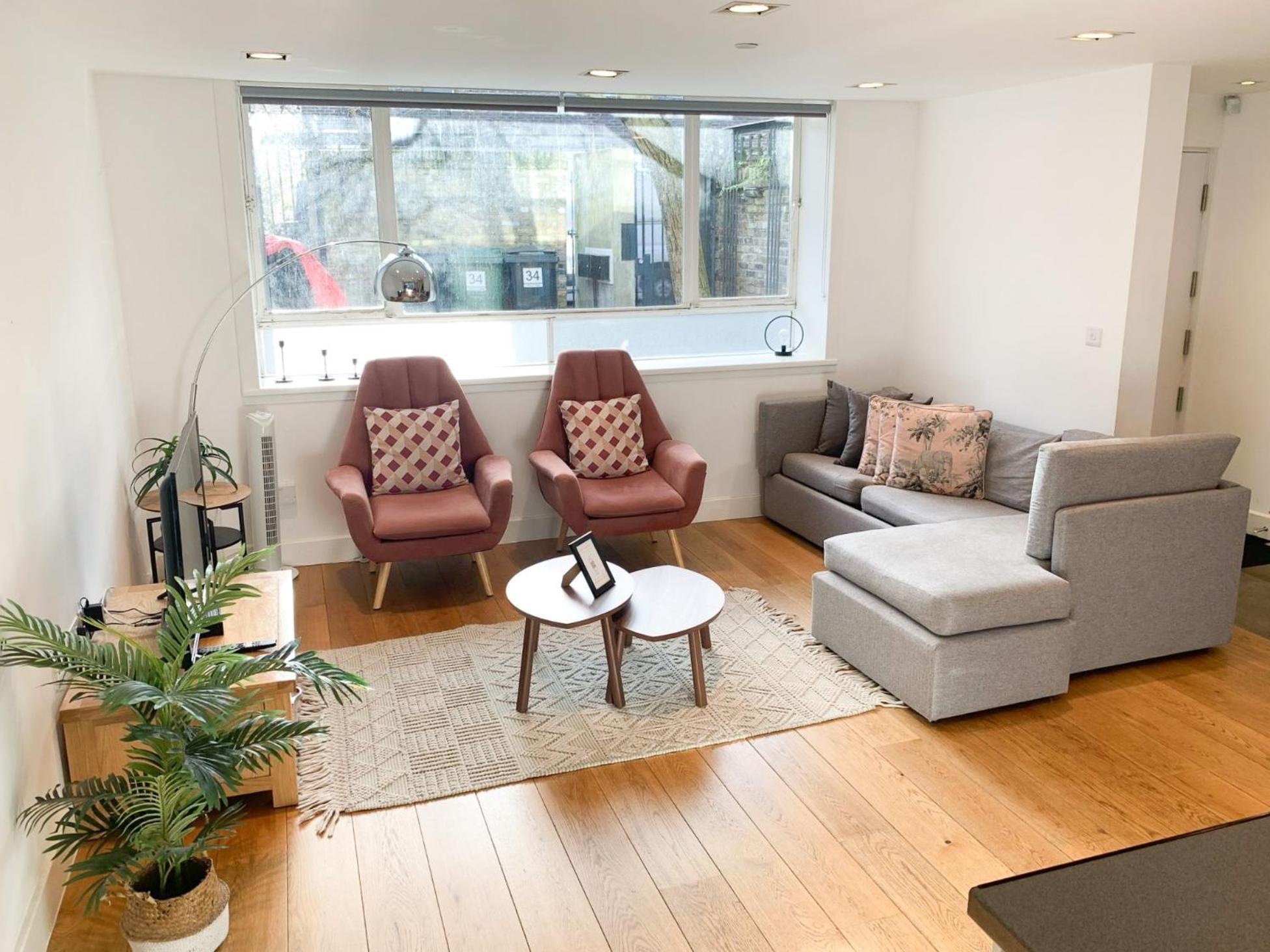 Chic 3 Bedroom Flat With Private Terrace In Holloway Near Finsbury Park London Eksteriør bilde