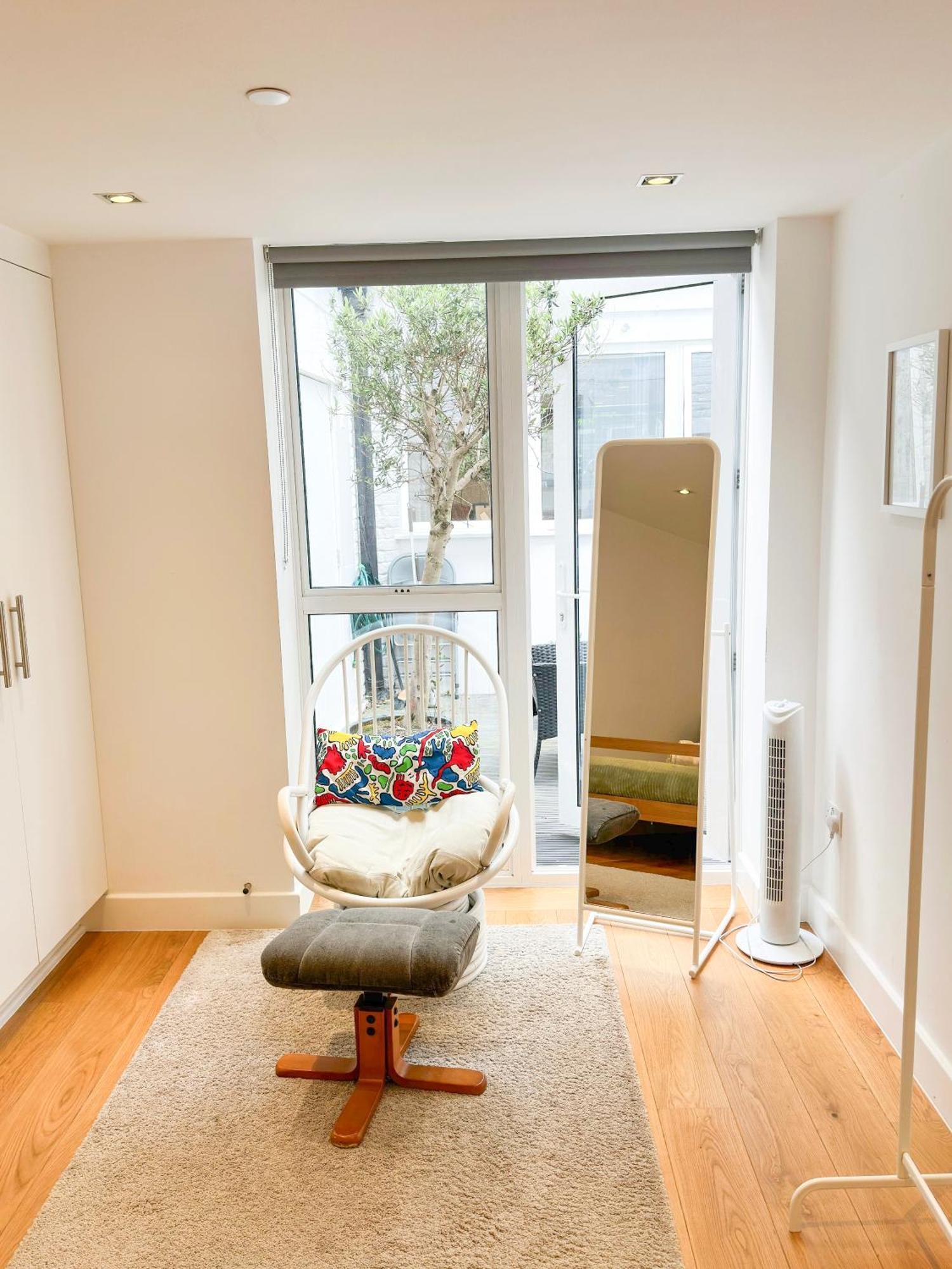 Chic 3 Bedroom Flat With Private Terrace In Holloway Near Finsbury Park London Eksteriør bilde
